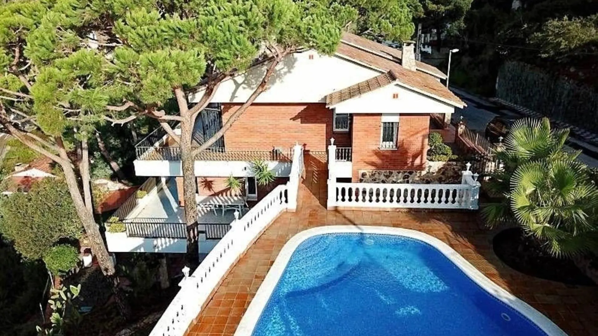 Ferienhaus Fluvia Fuer 17 Personen In Lloret De Mar